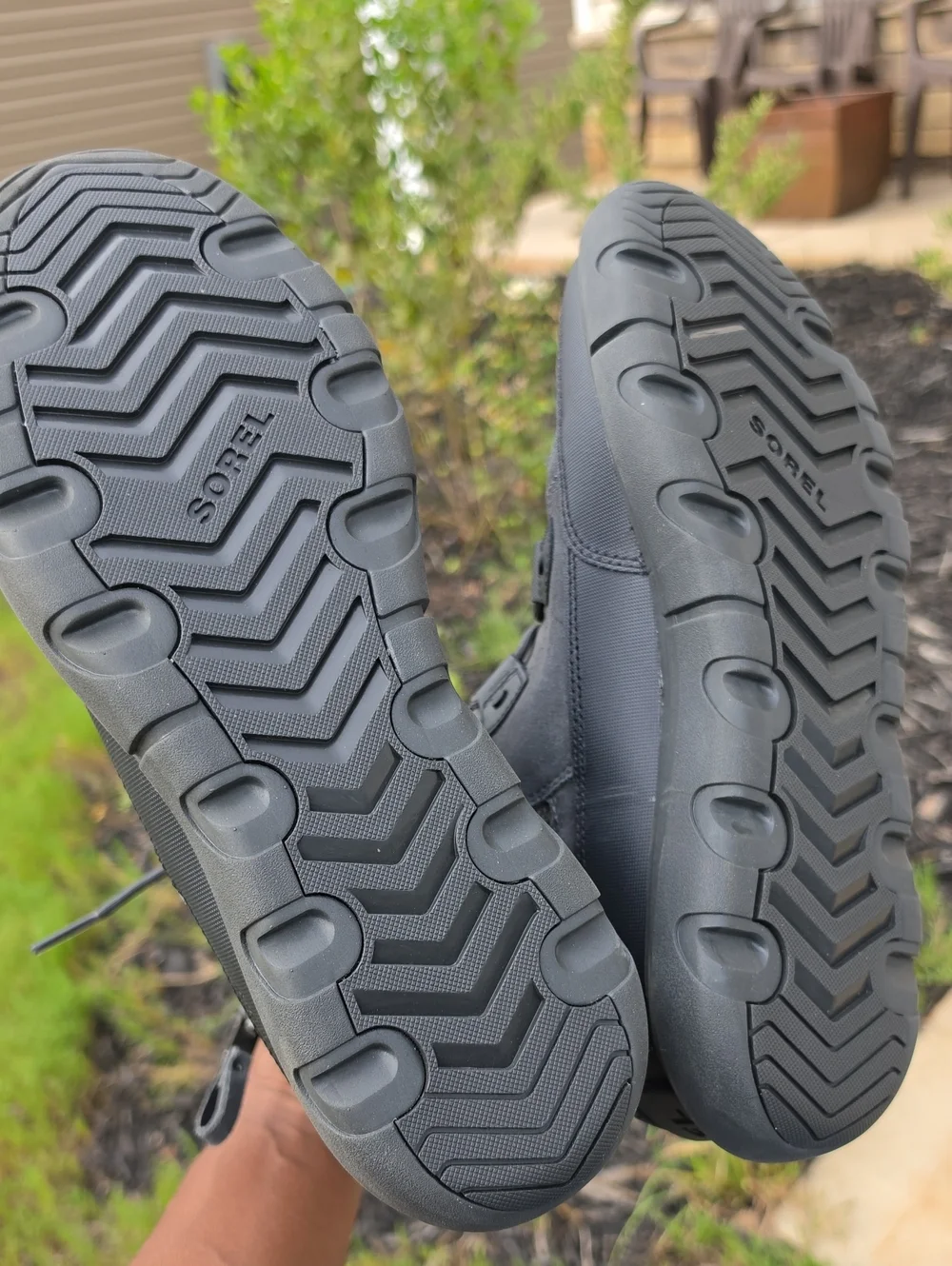Sorel gray explorer tag